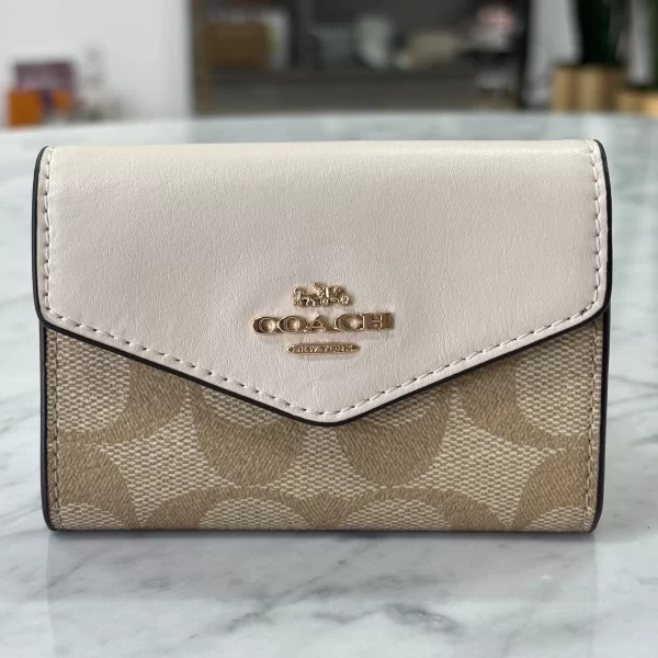 BILLETERA MINI COACH KHAKI